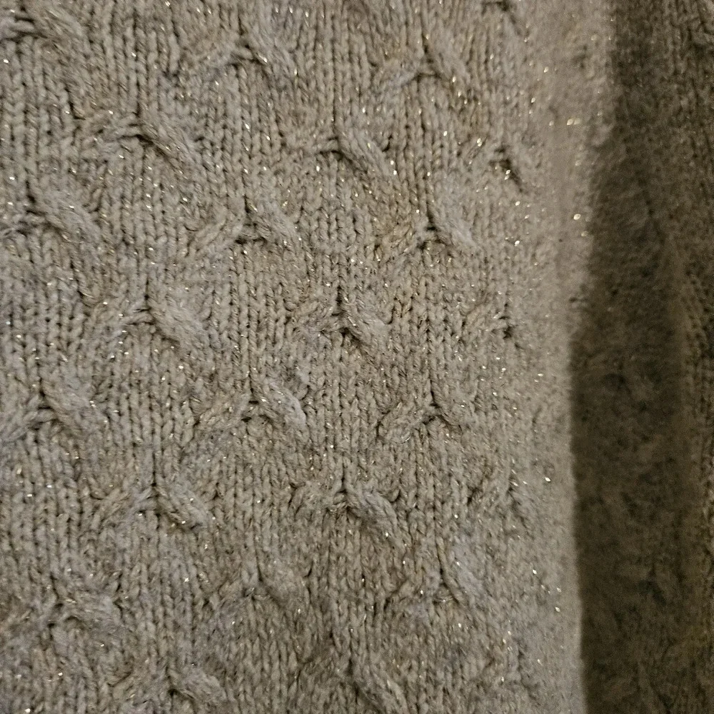 Lane Bryant Cable Knit Sweater Cream with Gold Thread Flecks-Plus Size 18/20 - Picture 4 of 5